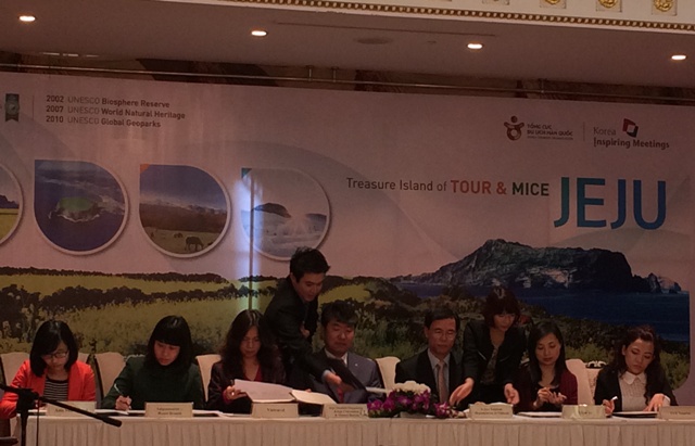 Lễ kí kết Biên bản ghi nhớ và giới thiệu chương trình hỗ trợ “Du lịch khen thưởng Jeju – Việt Nam 2014”