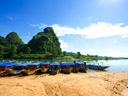 Phong Nha - Kẻ Bàng (Quảng Bình) được UNESCO công nhận là  Di sản thiên nhiên thế giới năm 2003
