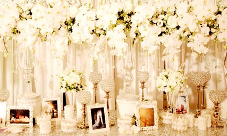 Hoa cưới lung linh sắc trắng tinh khôi