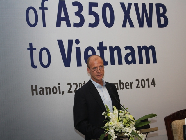 Ông Tom Enders - Tổng giám đốc Tập đoàn Airbus phát biểu tại buổi lễ