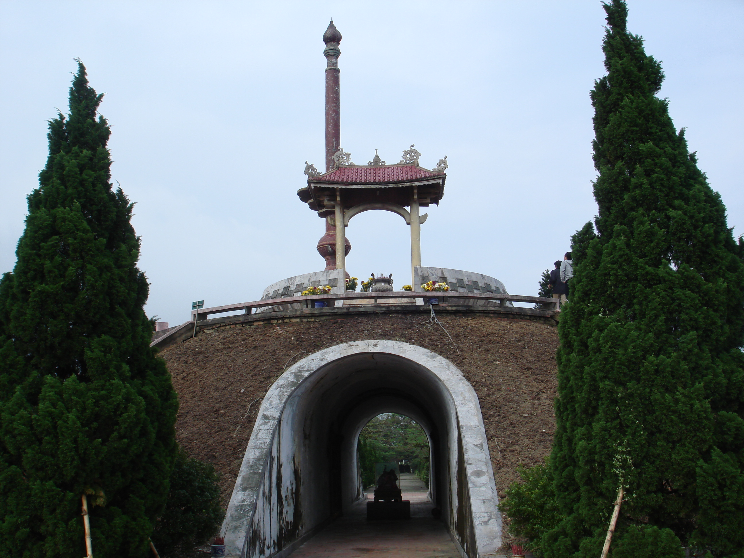 Nhà tưởng niệm tại Thành cổ Quảng Trị