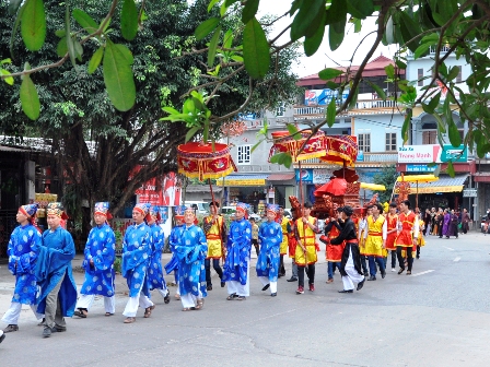 Lễ hội làng Đốc Tín