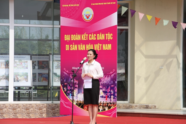 Bà Trương Thị Ngọc Ánh, Phó Chủ tịch Ủy ban Trung ương Mặt trận Tổ quốc Việt Nam phát biểu tại Chương trình giao lưu