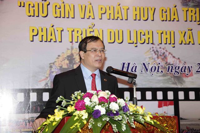 Phó Tổng cục trưởng Tổng Cục Du lịch Nguyễn Quốc Hưng phát biểu tại hội thảo