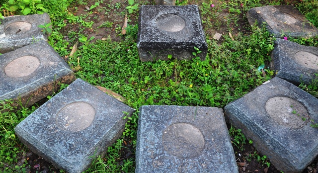 Những tấm gạch lót từ thế kỷ XVIII