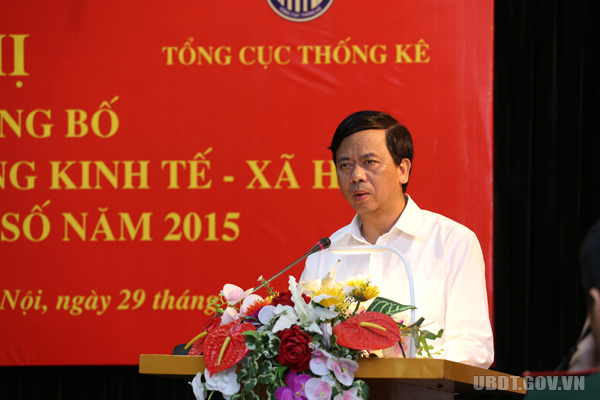 Phó chủ nhiệm Phan Văn Hùng phát biểu tại buổi lễ
