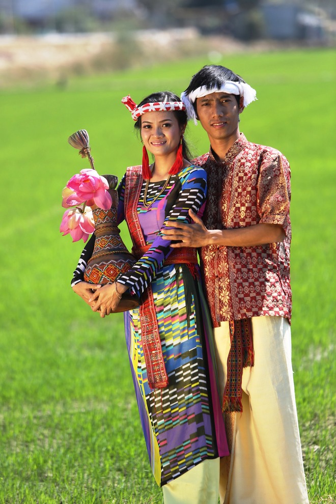 Trang phục cưới của người Chăm ở Ninh Thuận