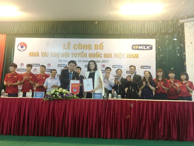 Công ty cổ phần sữa chuyên nghiệp Việt Nam - VPMilk trở thanh nhà tài trợ sữa dinh dưỡng cho ĐTQG Việt Nam