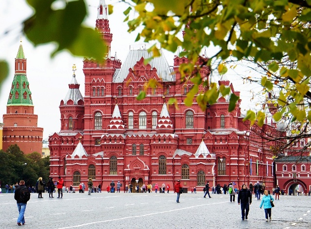 Mùa thu lá vàng ở Nga thật lãng mạn