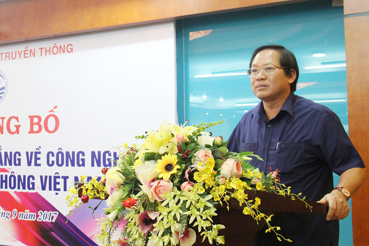Bộ trưởng Bộ TTTT Trương Minh Tuấn phát biểu tại Lễ công bố phát hành Sách Trắng CNTT-TT Việt Nam năm 2017