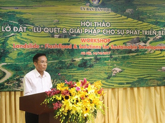 Thứ trưởng, Phó Chủ nhiệm Đinh Quế Hải phát biểu khai mạc Hội thảo