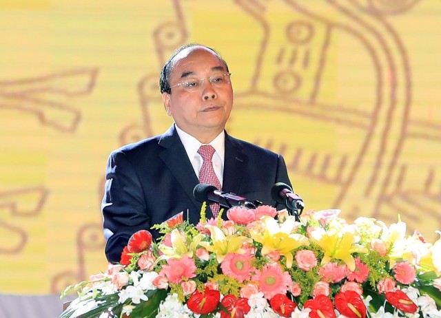 Thủ tướng Nguyễn Xuân Phúc phát biểu tại lễ đón nhận bằng UNESCO ghi danh “Nghệ thuật Bài chòi Trung Bộ Việt Nam” là di sản văn hóa phi vật thể đại diện của nhân loại, ngày 5/5/2018