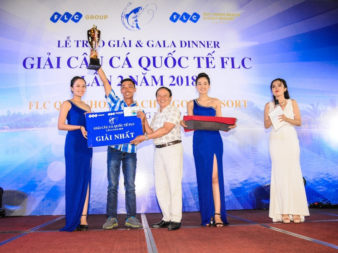 Cần thủ Đinh Thanh Sơn đến từ CLB MiDi – Định Đồng Diều, TP. HCM giành giải nhất