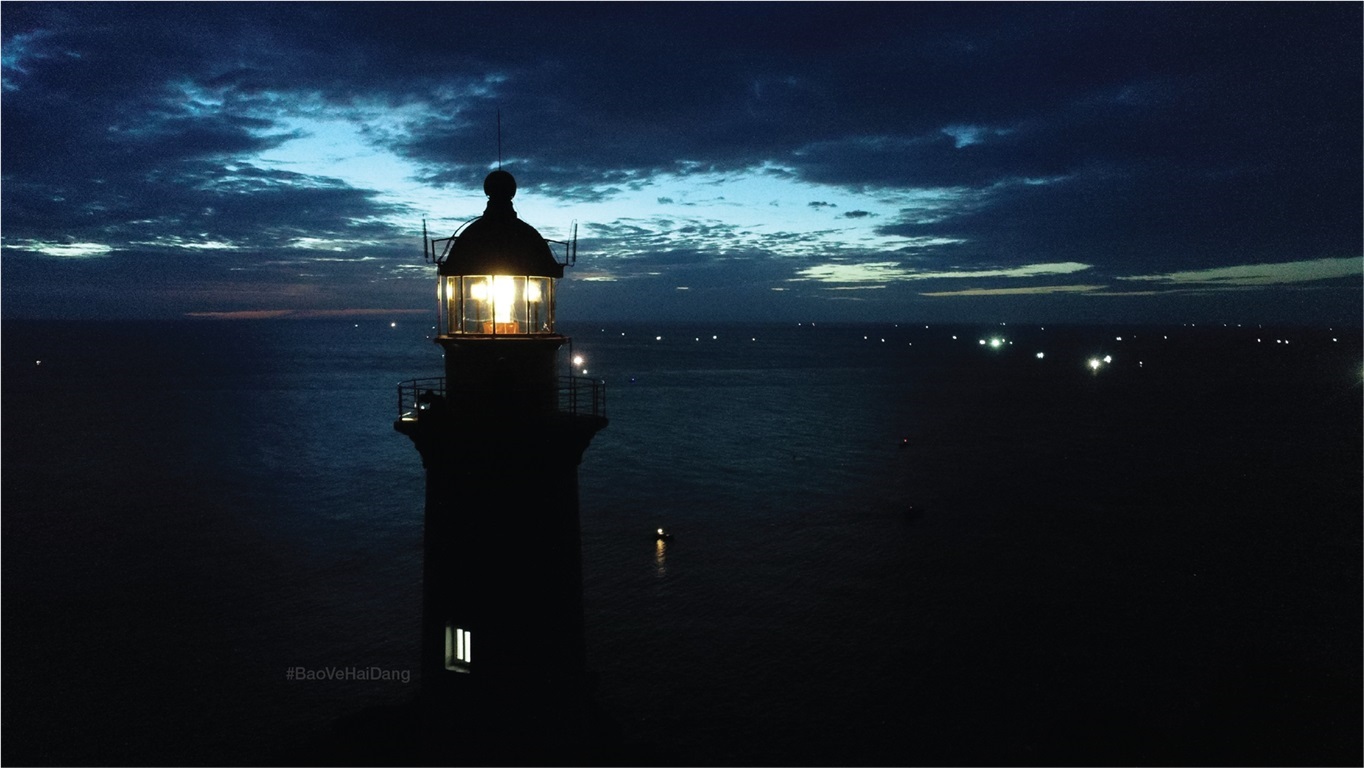 “Bảo vệ Hải đăng” là một dự án ý nghĩa của AkzoNobel nhằm bảo tồn vẻ đẹp bền vững cho những ngọn đèn biển khắp Việt Nam