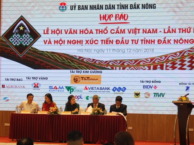 Lễ hội văn hoá thổ cẩm Việt Nam lần thứ I năm 2018 tại Đắk Nông