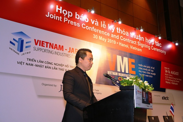 đại diện Ban tổ chức sự kiện, ông Phan Ngân, Giám đốc Dự án, Công ty Reed Tradex Việt Nam