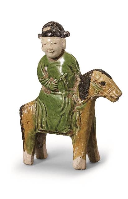 Tượng người cưỡi ngựa, gốm men tam thái vào thế kỷ 18, xuất sứ Trung Quốc trên tàu cổ Cà Mau