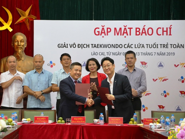 Lễ ký kết hợp tác của Liên đoàn Taekwondo Việt Nam và Tập đoàn CJ