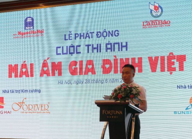 Nhà báo Đào Xuân Hưng – Tổng Biên tập báo Người Hà Nội, Trưởng Ban tổ chức cuộc thi