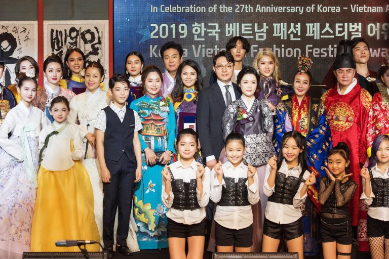Lễ hội Korea – Viet Nam Fashion Festival Awards 2019