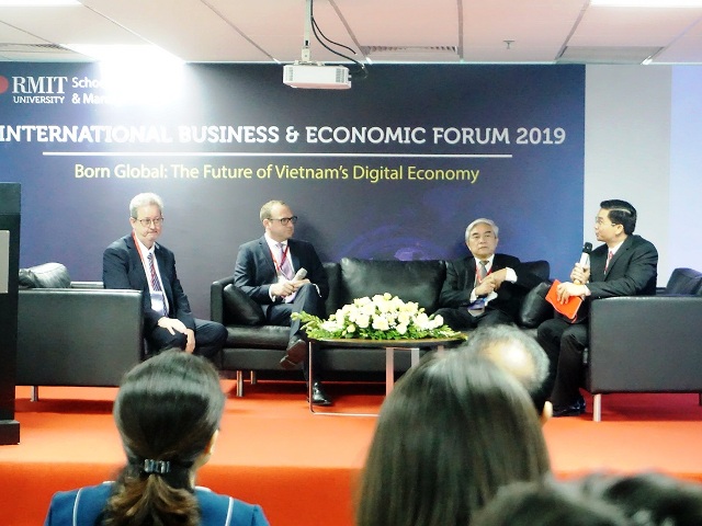Các chuyên gia thảo luận về chủ đề “khởi nghiệp toàn cầu” để thúc đẩy kinh tế số