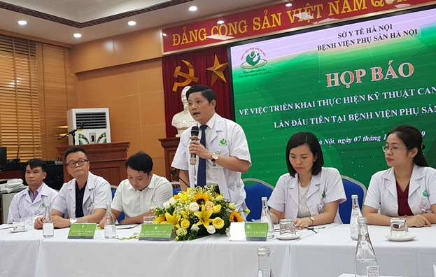 PGS.TS, Giám đốc BVPSHN Nguyễn Duy Ánh phát biểu tại họp báo 
