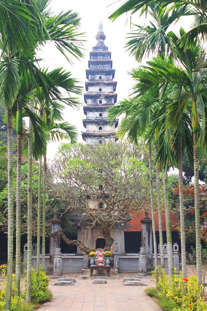 Tháp Phổ Minh ghi dấu những đặc sắc kiến trúc thời nhà Trần