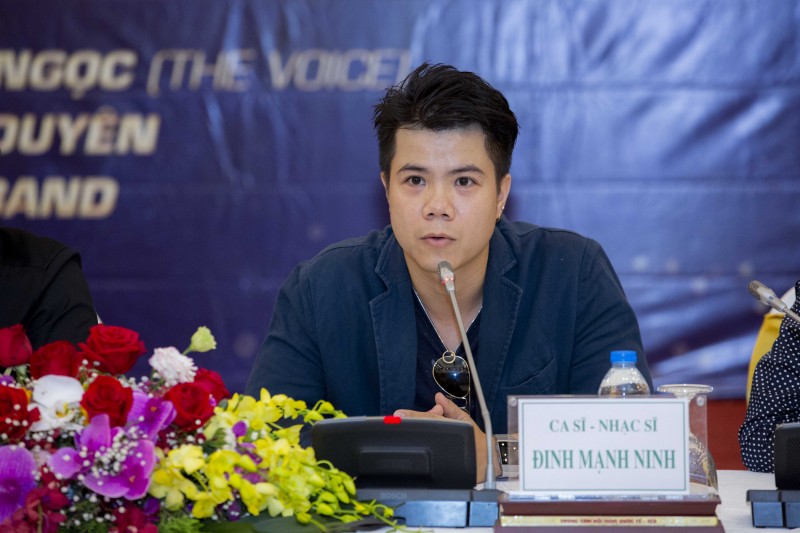 Ca sĩ, nhạc sĩ Đinh Mạnh Ninh