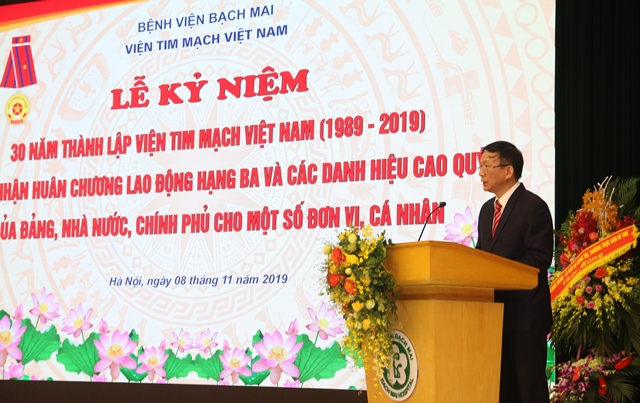 Giám đốc Viện Tim mạch Phạm Mạnh Hùng phát biểu tại Lễ kỷ niệm