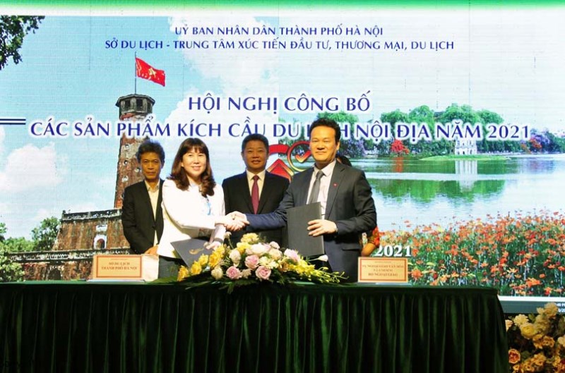 Lễ ký kết hợp tác giữa Sở Du lịch Hà Nội với Vụ Ngoại giao văn hoá và Unesco (Bộ Ngoại giao) chiều 16/4.