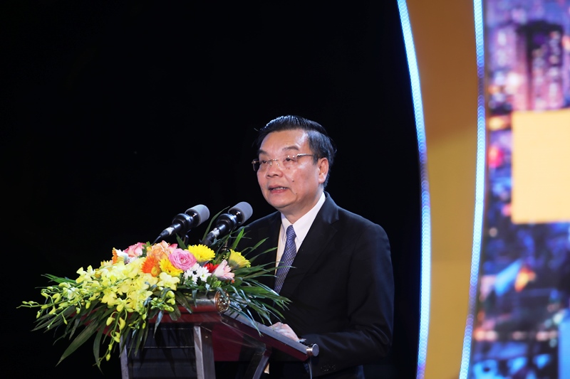 Chủ tịch UBND TP Hà Nội Chu Ngọc Anh phát biểu khai mạc lễ hội Du lịch và văn hóa ẩm thực Hà Nội 2021. Ảnh Lê Phú
